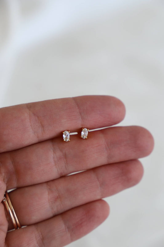 Ames Bright Oval Stud Earrings