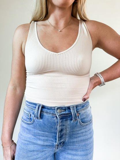 L&S Everyday V Neck Ribbed Crop Top