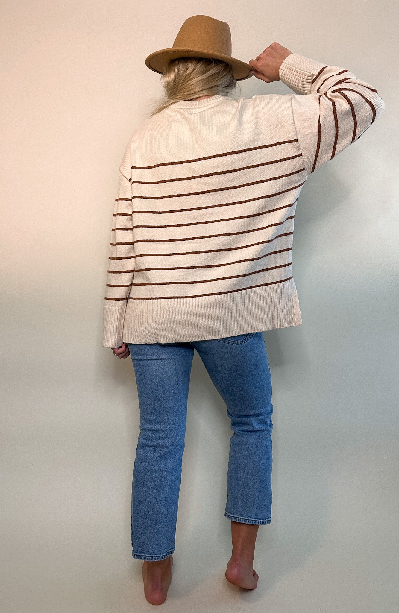 Fall Era Essential Striped Sweater - Camel