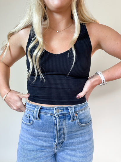 L&S Everyday V Neck Ribbed Crop Top